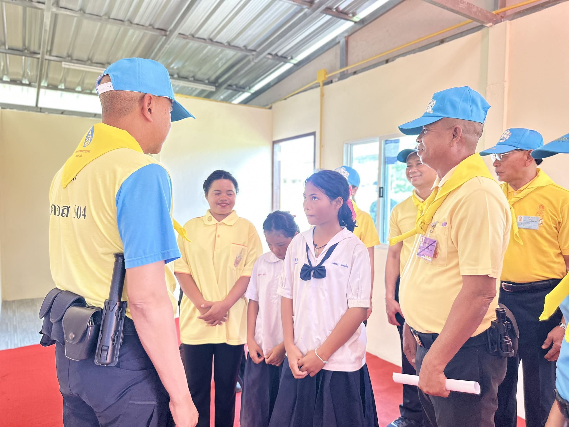 สำนักงานพัฒนาชุมชนอำเภอตาพระยา ร่วมพิธีส่งมอบบ้านโครงการปรับปรุงซ่อมแซมที่อยู่อาศัยให้กับผู้ยากไร้และด้อยโอกาส