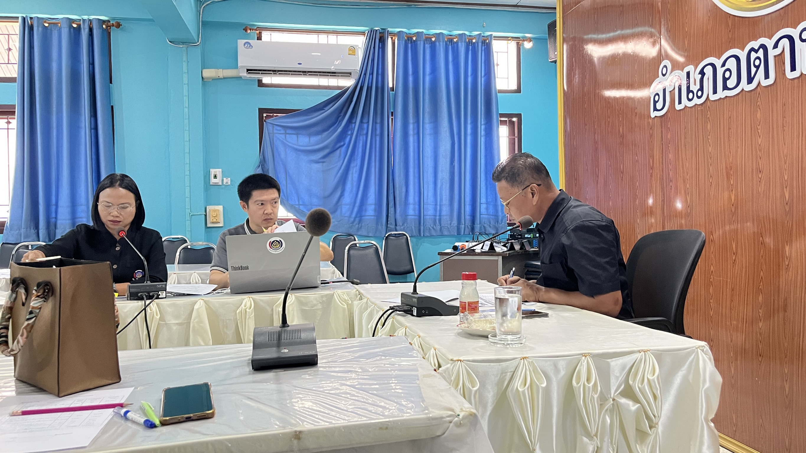 สำนักงานพัฒนาชุมชนอำเภอตาพระยา จัดประชุมคณะอนุกรรมการกลั่นกรองและติดตามการดำเนินงานกองทุนพัฒนาบทบาทสตรีอำเภอตาพระยาครั้งที่ 5/2569